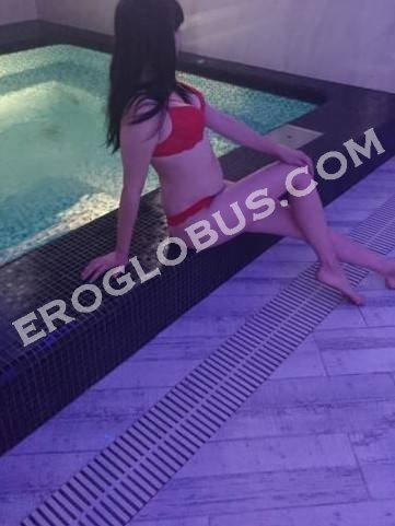 Виктория, 24